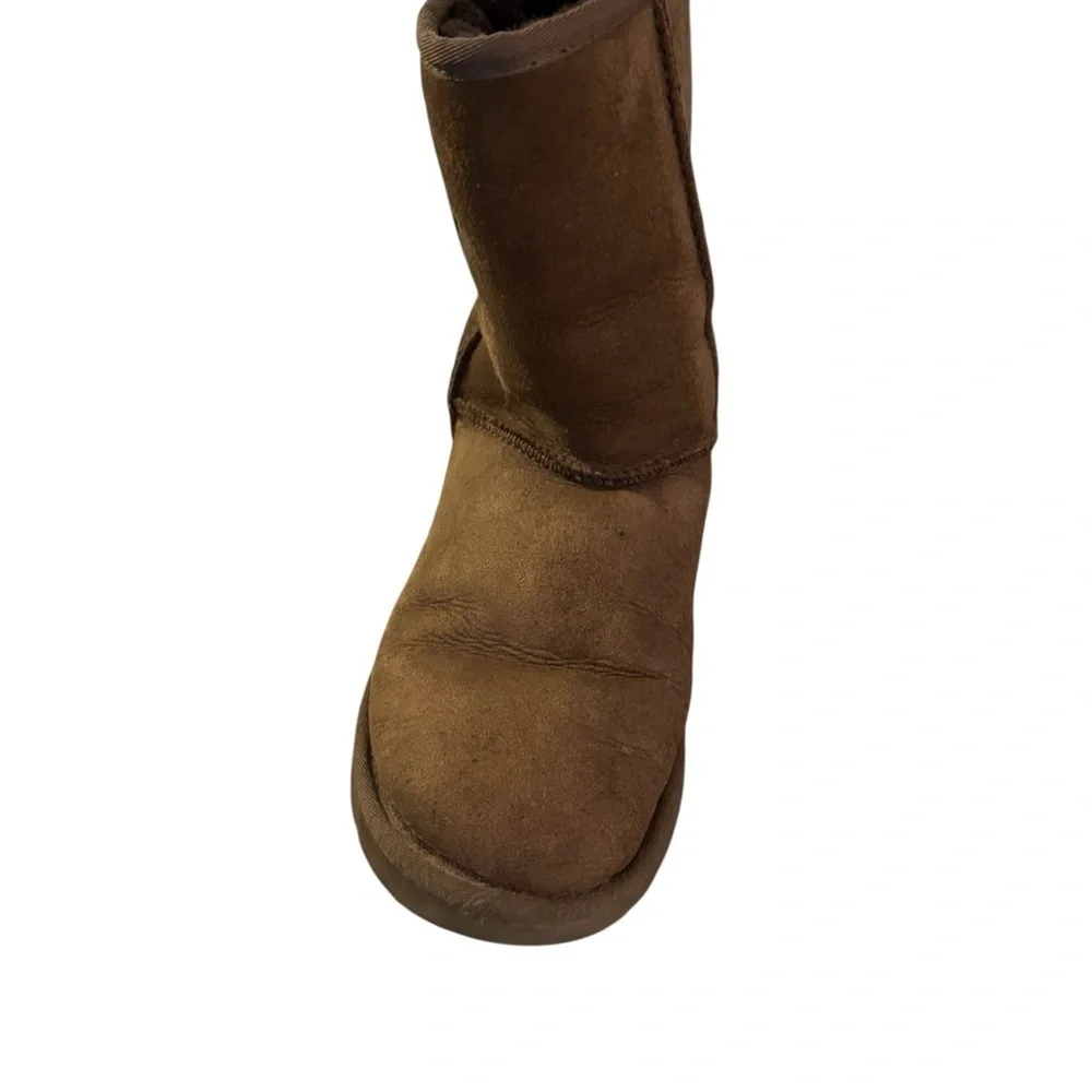 UGG Classic Short Boots Women's Dark Brown Size 6 Sheepskin Australia